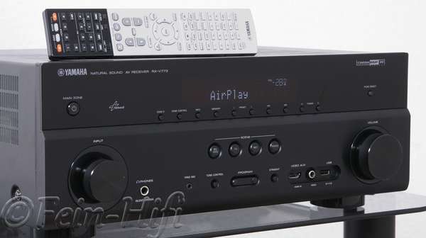 Zeigt die Seitenansicht-Links von Yamaha RX-V773 HDMI 7