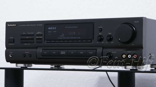 Zeigt die Rückseite von Technics SA-GX280 S