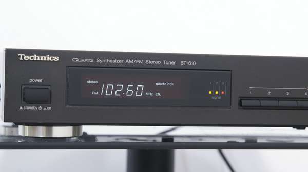 Technics ST-610 FM/AM Tuner