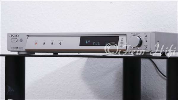 Sony STR-KSL5 slimline Digital AV Receiver im silber