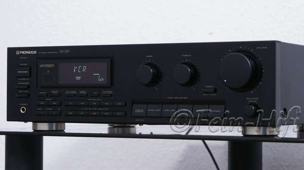 Zeigt die Rückseite von Pioneer SX-339 S