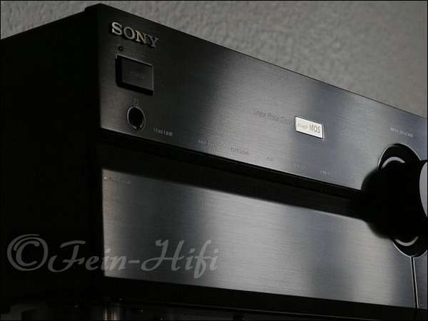 Zeigt die Seitenansicht-Rechts von Sony TA-FB940 QS H