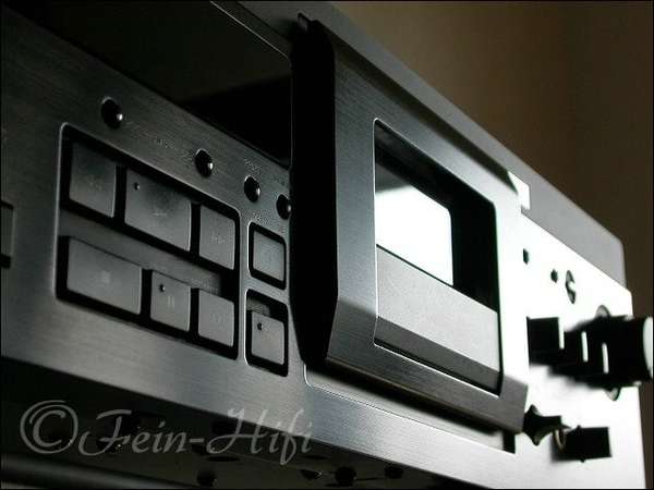 Zeigt die Seitenansicht-Links von Sony TC-KA6 ES H