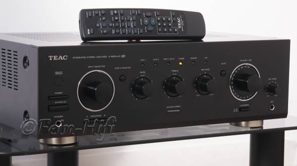 Zeigt die Seitenansicht-Links von TEAC A-R650Mk2