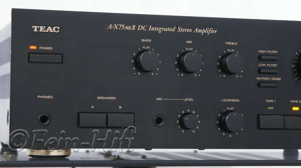 Zeigt die Detailansicht-Links von Teac A-X75