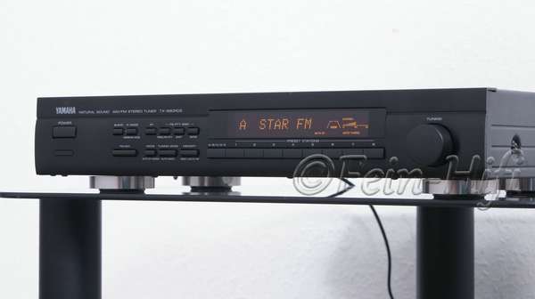Yamaha TX-680RDS Stereo FM/AM Tuner