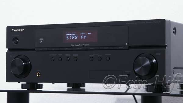 Zeigt die Rückseite von Pioneer VSX-420-K D