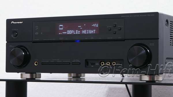 Zeigt die Rückseite von Pioneer VSX-920K D