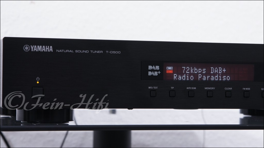 Yamaha T-D500 High-End Digital DAB Tuner mit DAB+ und FM