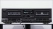 Zeigt die Frontansicht von Technics RS-TR212