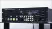 Zeigt die Rückseite von Denon DN-M1050R