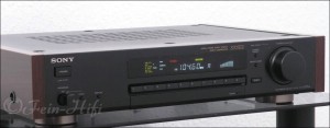Zeigt die Seitenansicht-Links von Sony ST-S 707 ES H