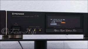 Zeigt die Detailansicht-Links von Pioneer F-91