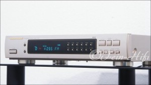 Zeigt die Rückseite von Marantz ST-63 RDS-T