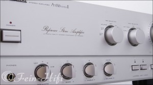 Zeigt die Seitenansicht-Rechts von Pioneer A-616