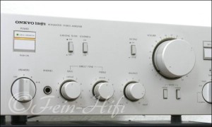 Zeigt die Detailansicht-Links von Onkyo A-8270
