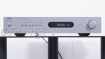 Zeigt die Frontansicht von NAD C 422 Highend RDS Tuner silber