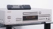 Zeigt die Seitenansicht-Links von Onkyo DX-7511 CD-P
