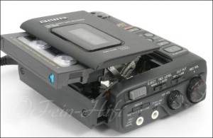 AIWA HD-S200 Portabler DAT-Recorder