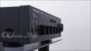 Zeigt die Seitenansicht-Rechts von Harman Kardon HK6350R Stereo Verstärker