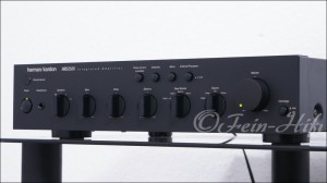 Zeigt die Rückseite von Harman Kardon HK6350R Stereo Verstärker