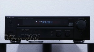 Zeigt die Frontansicht von Kenwood KRF-V 5090D D