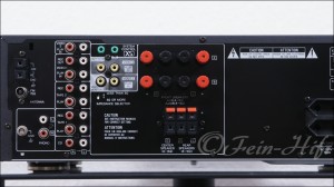 Zeigt die Rückseite von Kenwood KR-V 6070 S