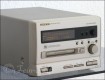Zeigt die Frontansicht von Onkyo MD-185X M