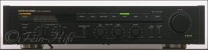 Zeigt die Frontansicht von Onkyo P-3370