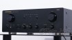 Zeigt die Rückseite von Marantz PM-7000 H