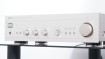 Zeigt die Seitenansicht-Rechts von Denon PMA-280 S