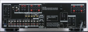 Zeigt die Extraansicht von Sony STR-AV1070 D