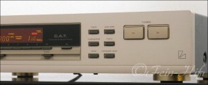 Zeigt die Detailansicht-Links von Luxman T-353
