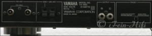 Zeigt die Detailansicht-Rechts von Yamaha TX-950 RS H