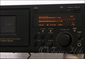 TEAC V-7000 3-Kopf/4-Motoren HiFi Kassettendeck