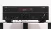 Zeigt die Frontansicht von Yamaha HTR-3067 5